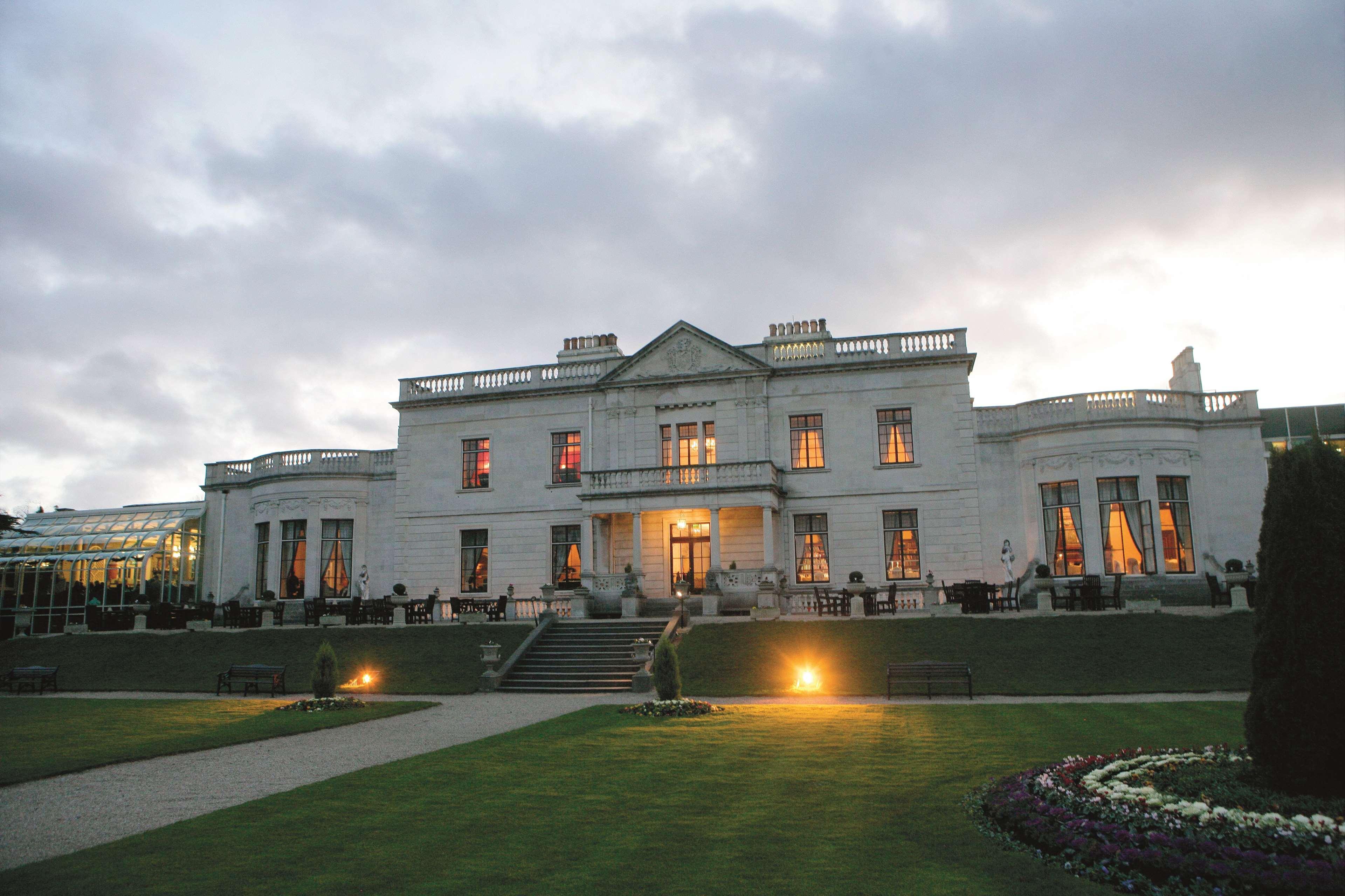 Radisson Blu St. Helen'S Hotel Dublino Esterno foto The White House, home of the University of Nottingham's Chancellor
