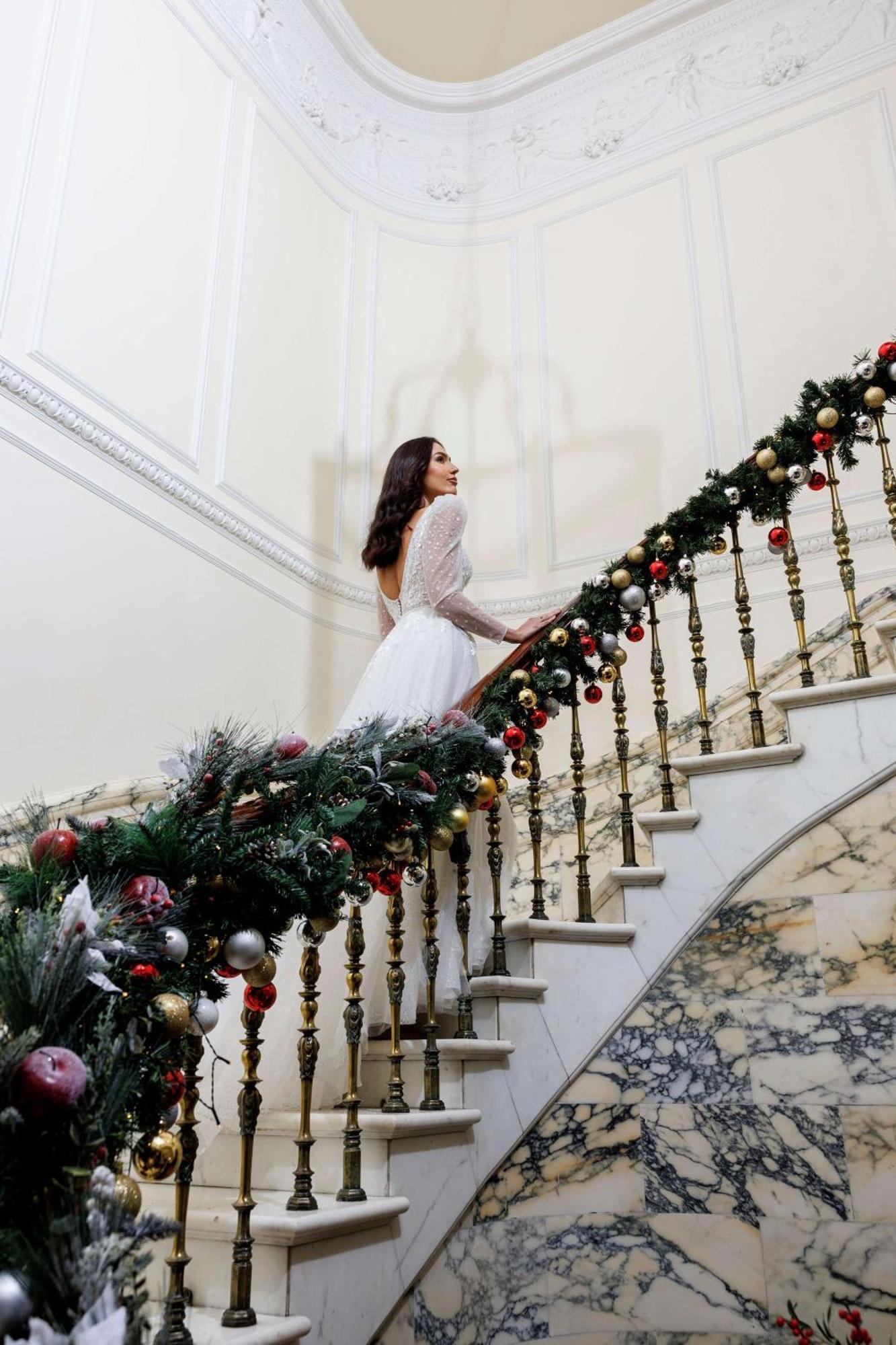 Radisson Blu St. Helen'S Hotel Dublino Esterno foto The staircase of the hotel